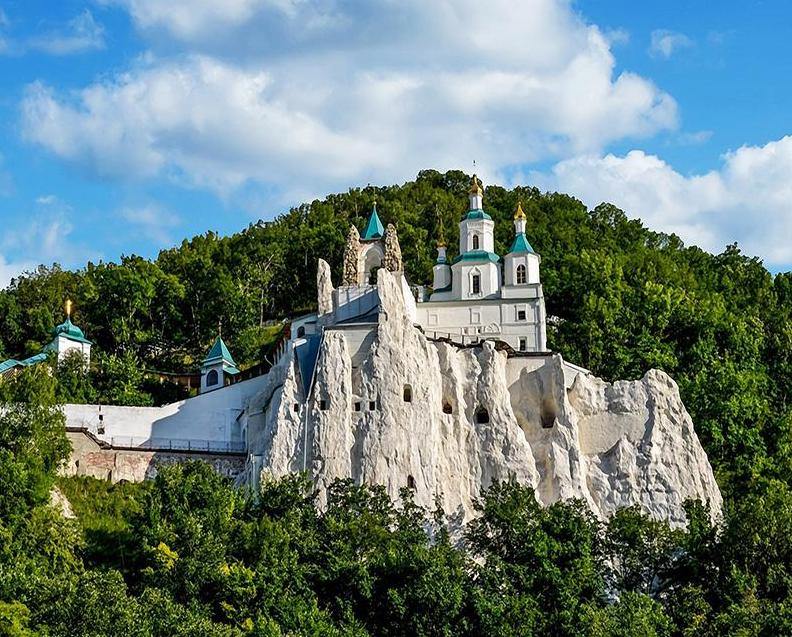 Sviatohirsk Cave Monastery Painting Kit