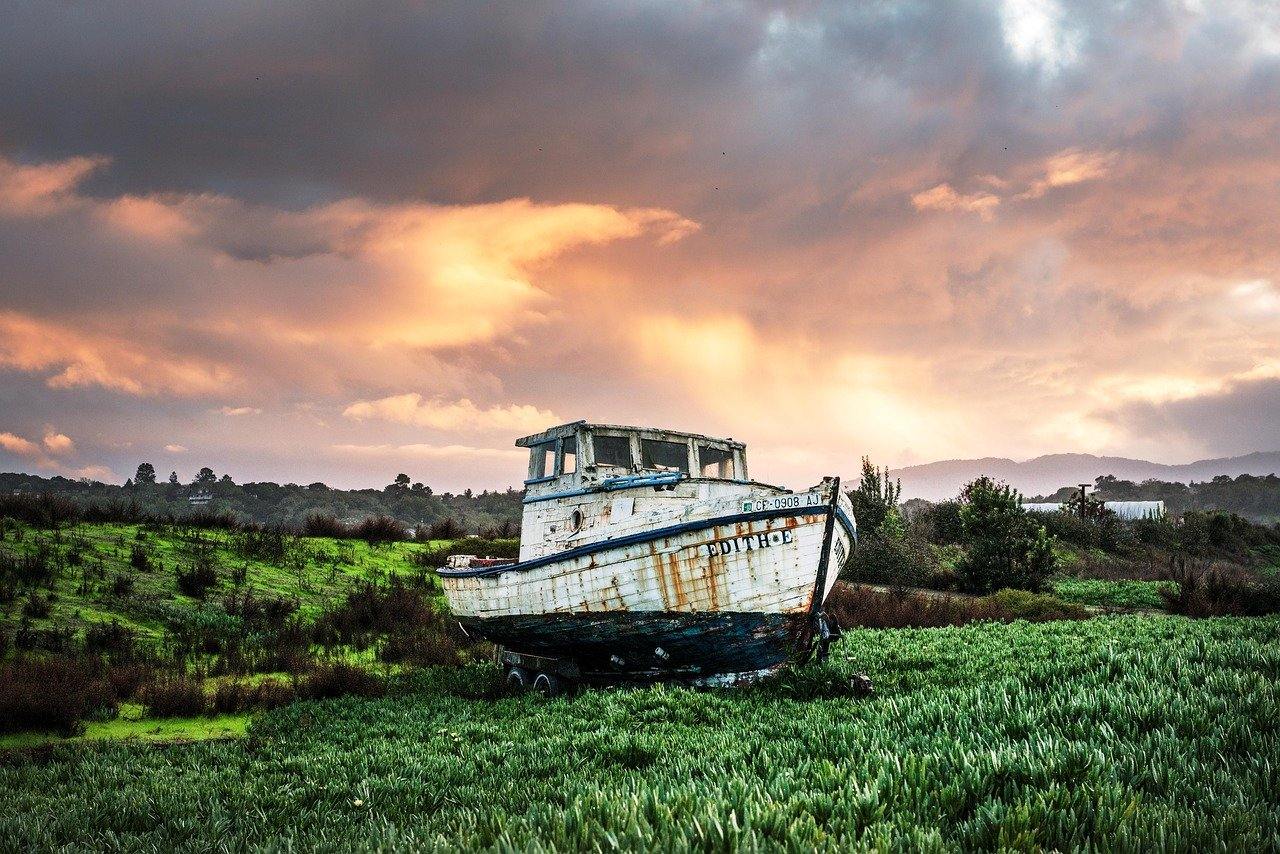 Wrecked Boat Paint by Numbers
